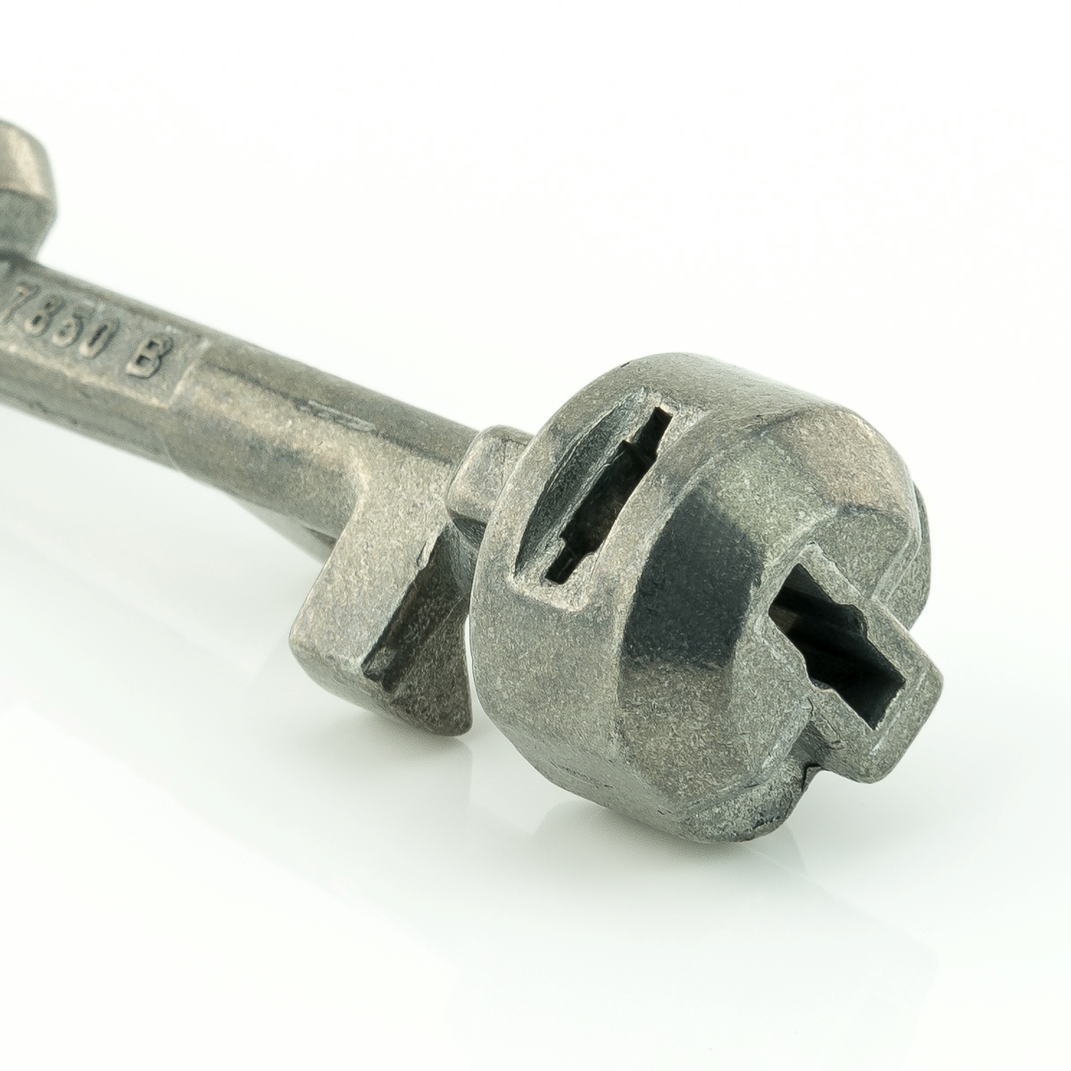 2106✨ Ignition Steering Lock Wave for Toyota Land Cruiser 100 105