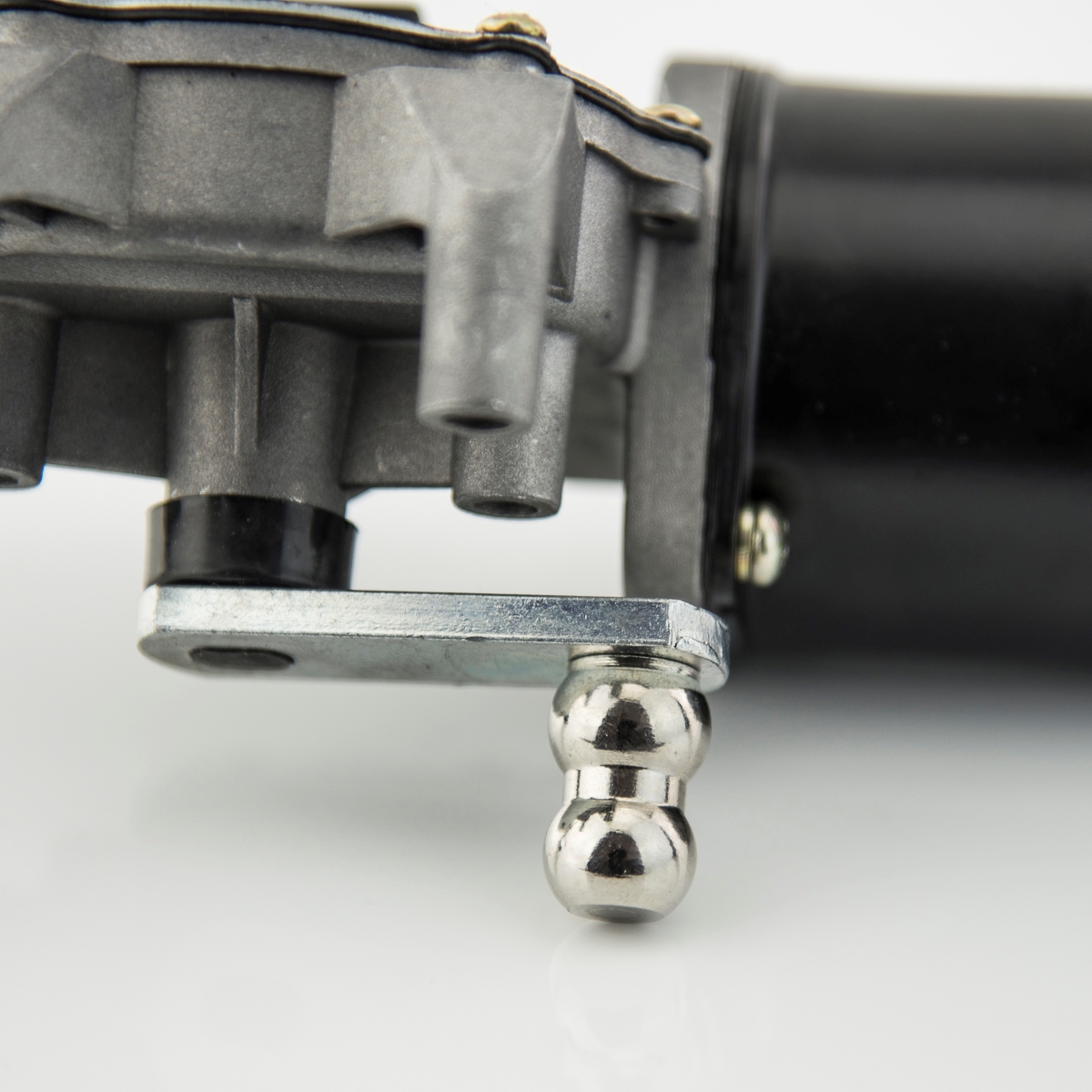 FIAT DUCATO wiper motor rear and front for sale online at low cost and fair price on FIAT DUCATO wiper motor rear and front for sale online at low cost and fair price on